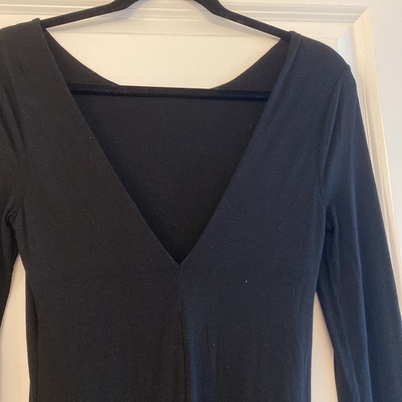 Sexy LBD - Picture 4 of 4